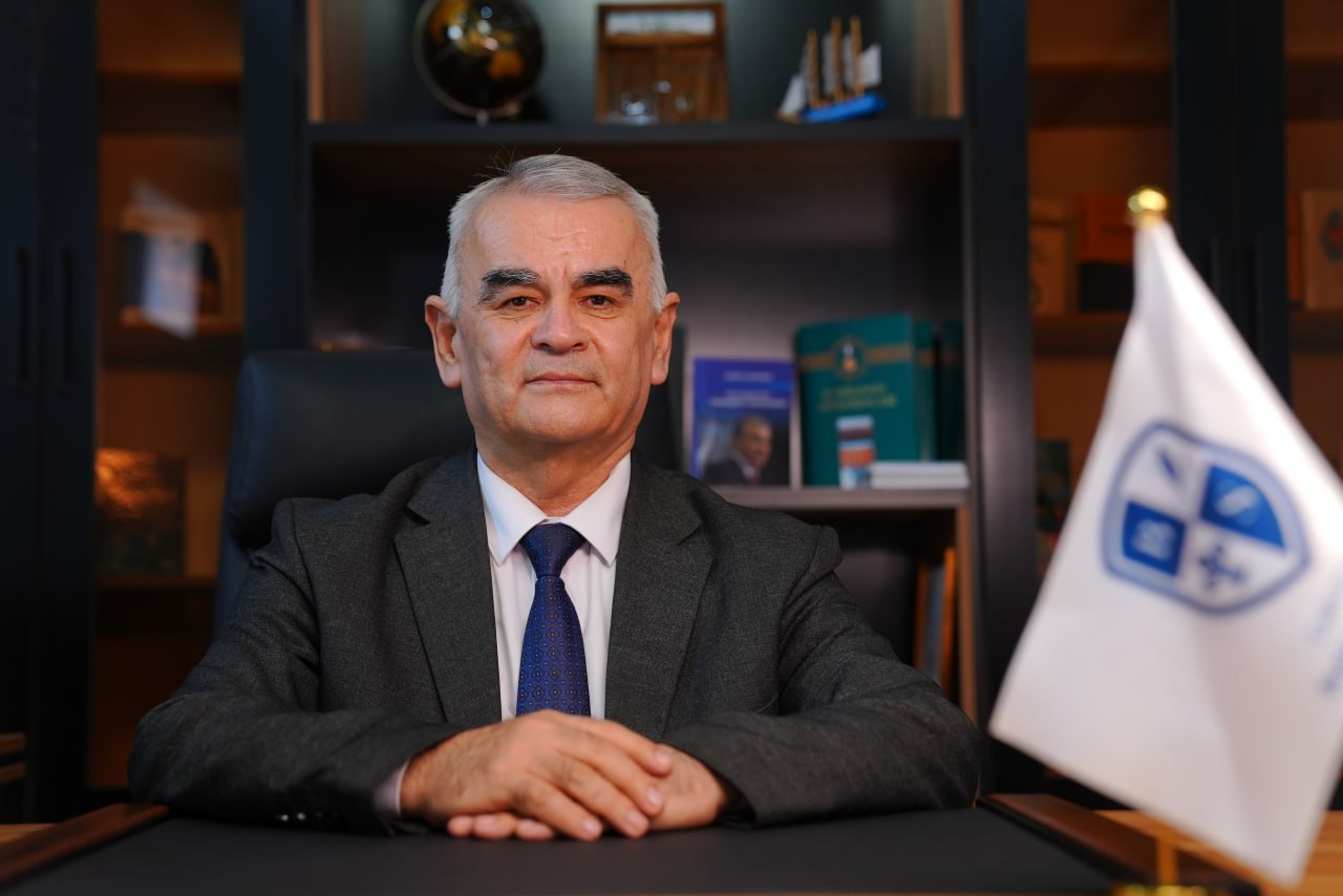 Mustaqillik kuni munosabati bilan rektor tabrigi!